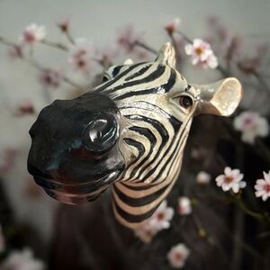 Madagascar Hand Painted Realistic Zebra Head- Ceramic Resin Wall Decor African